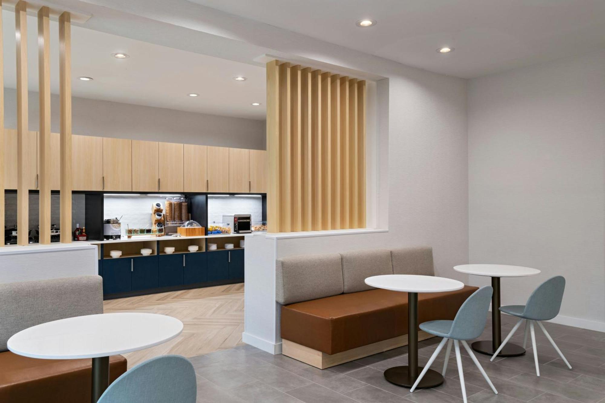 Towneplace Suites By Marriott Weatherford Exterior photo